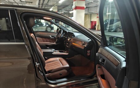 Mercedes-Benz E-Класс, 2013 год, 2 950 000 рублей, 12 фотография