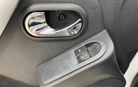Nissan Terrano III, 2015 год, 1 069 000 рублей, 14 фотография