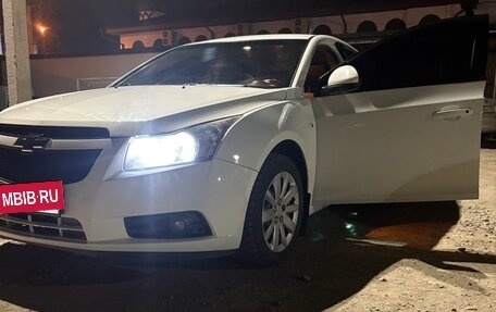 Chevrolet Cruze II, 2012 год, 550 000 рублей, 7 фотография