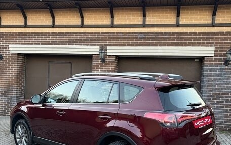 Toyota RAV4, 2017 год, 2 399 999 рублей, 5 фотография