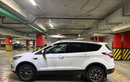 Ford Kuga III, 2019 год, 2 500 000 рублей, 2 фотография