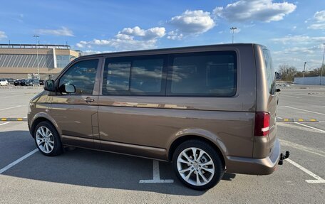 Volkswagen Multivan T5, 2011 год, 2 550 000 рублей, 7 фотография