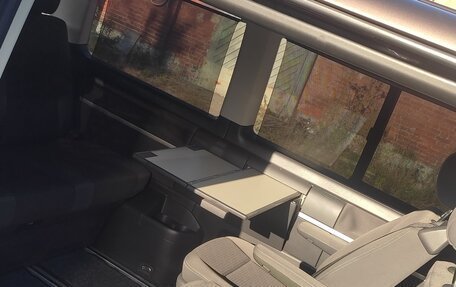 Volkswagen Multivan T5, 2011 год, 2 550 000 рублей, 20 фотография