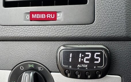 Volkswagen Multivan T5, 2011 год, 2 550 000 рублей, 31 фотография