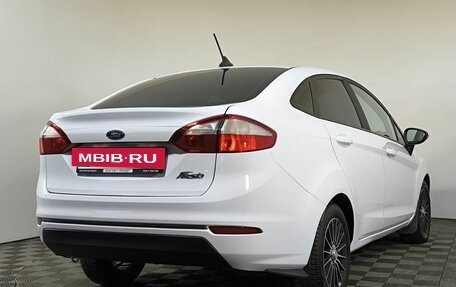 Ford Fiesta, 2018 год, 995 000 рублей, 4 фотография