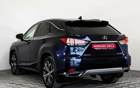 Lexus RX IV рестайлинг, 2020 год, 3 799 000 рублей, 9 фотография