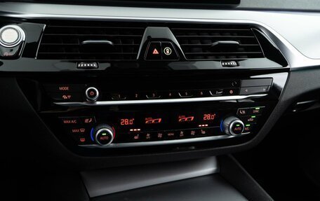 BMW 5 серия, 2019 год, 3 783 444 рублей, 18 фотография