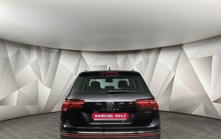 Volkswagen Tiguan II, 2021 год, 2 900 000 рублей, 8 фотография