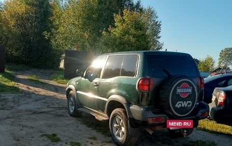 Nissan Terrano II рестайлинг, 2001 год, 450 000 рублей, 2 фотография