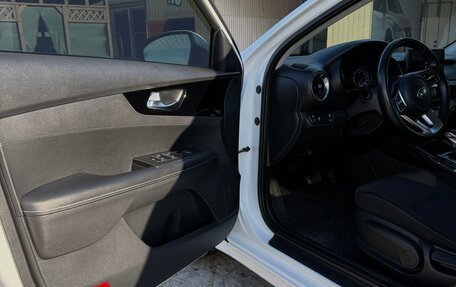 KIA Cerato IV, 2021 год, 2 100 000 рублей, 17 фотография