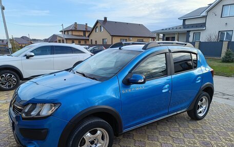 Renault Sandero II рестайлинг, 2015 год, 565 000 рублей, 3 фотография