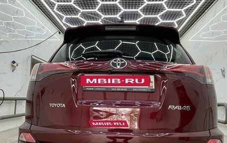 Toyota RAV4, 2018 год, 2 320 000 рублей, 9 фотография