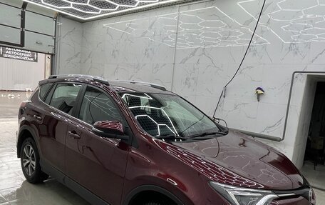 Toyota RAV4, 2018 год, 2 320 000 рублей, 14 фотография