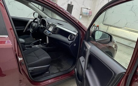 Toyota RAV4, 2018 год, 2 320 000 рублей, 26 фотография