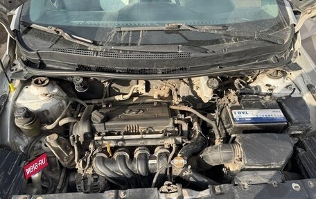 Hyundai Solaris II рестайлинг, 2011 год, 690 000 рублей, 6 фотография