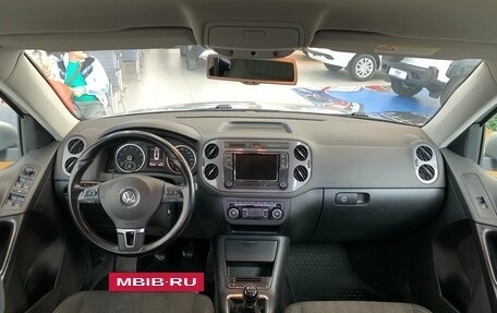 Volkswagen Tiguan I, 2012 год, 1 080 000 рублей, 17 фотография