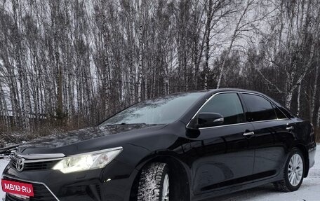 Toyota Camry, 2015 год, 2 200 000 рублей, 2 фотография