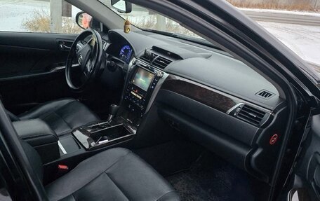 Toyota Camry, 2015 год, 2 200 000 рублей, 4 фотография