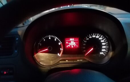 Volkswagen Polo VI (EU Market), 2010 год, 520 000 рублей, 5 фотография