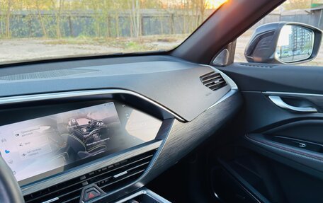 Geely Tugella FY11, 2023 год, 2 950 000 рублей, 5 фотография