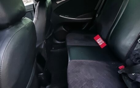 Hyundai Solaris II рестайлинг, 2015 год, 1 085 000 рублей, 14 фотография