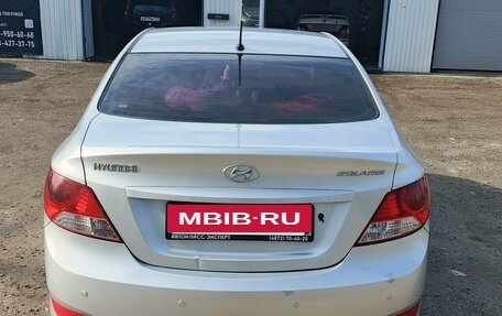 Hyundai Solaris II рестайлинг, 2011 год, 670 000 рублей, 5 фотография