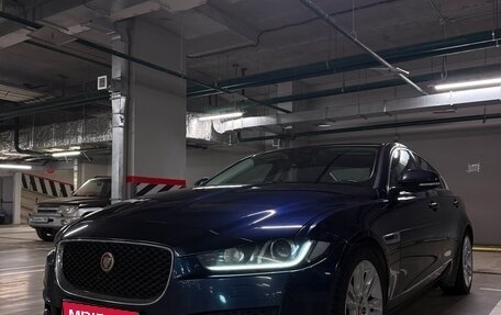 Jaguar XE I рестайлинг, 2015 год, 1 300 000 рублей, 1 фотография