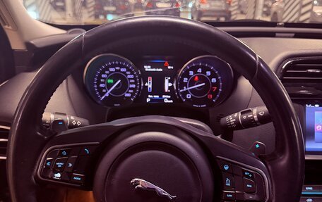 Jaguar XE I рестайлинг, 2015 год, 1 300 000 рублей, 12 фотография