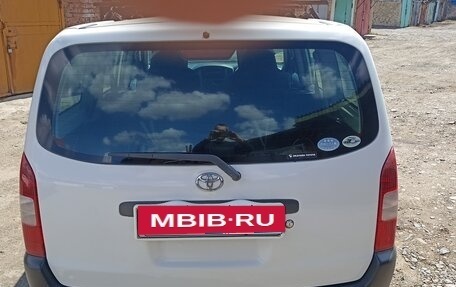 Toyota Probox I, 2011 год, 655 000 рублей, 6 фотография