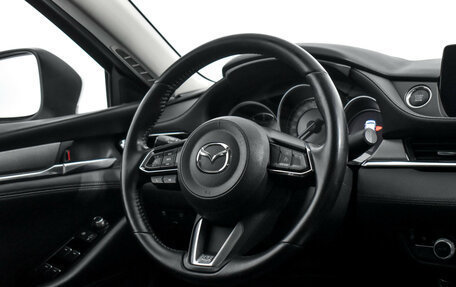 Mazda 6, 2020 год, 2 390 000 рублей, 16 фотография