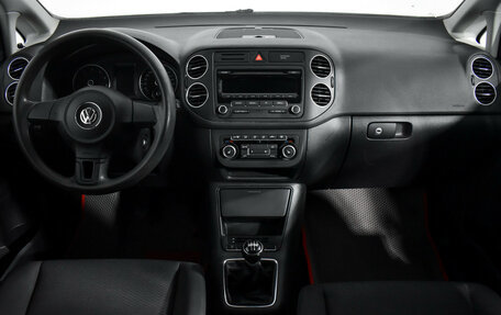 Volkswagen Golf Plus II, 2012 год, 589 000 рублей, 15 фотография