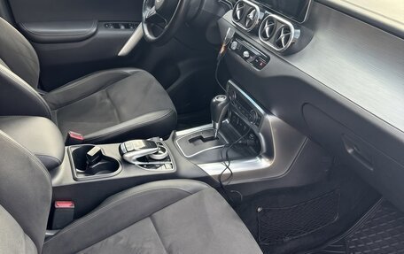 Mercedes-Benz X-Класс I, 2018 год, 3 350 000 рублей, 2 фотография