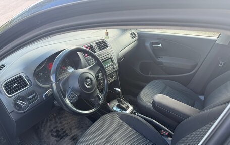Volkswagen Polo VI (EU Market), 2012 год, 900 000 рублей, 4 фотография