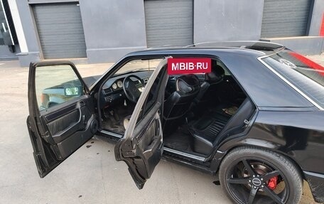 Mercedes-Benz E-Класс, 1992 год, 500 000 рублей, 8 фотография