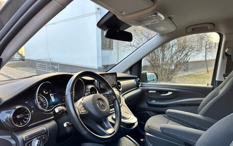 Mercedes-Benz V-Класс, 2022 год, 5 350 000 рублей, 5 фотография