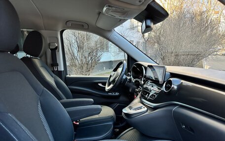 Mercedes-Benz V-Класс, 2022 год, 5 350 000 рублей, 9 фотография