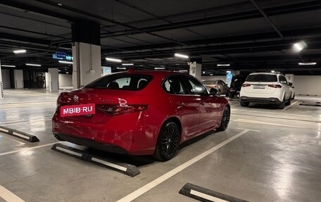 Alfa Romeo Giulia II, 2019 год, 2 850 000 рублей, 10 фотография