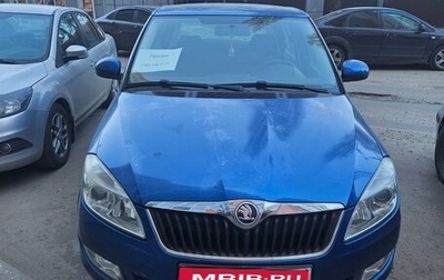 Skoda Fabia II, 2013 год, 700 000 рублей, 1 фотография