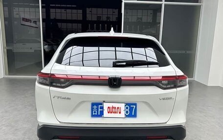 Honda Vezel, 2023 год, 2 100 000 рублей, 6 фотография