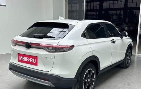 Honda Vezel, 2023 год, 2 100 000 рублей, 5 фотография