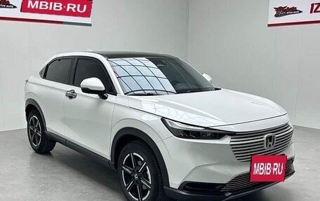 Honda Vezel, 2023 год, 2 100 000 рублей, 2 фотография