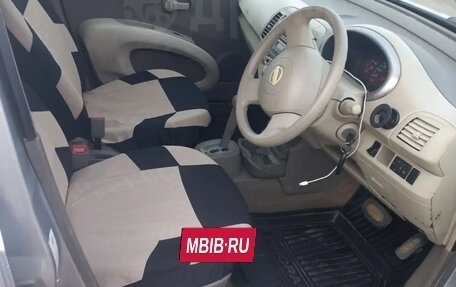 Nissan March III, 2002 год, 160 000 рублей, 2 фотография