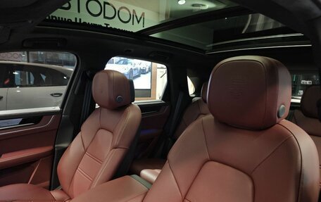 Porsche Cayenne III, 2025 год, 22 690 000 рублей, 11 фотография