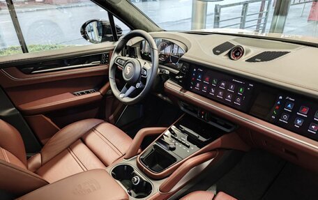 Porsche Cayenne III, 2025 год, 22 690 000 рублей, 15 фотография