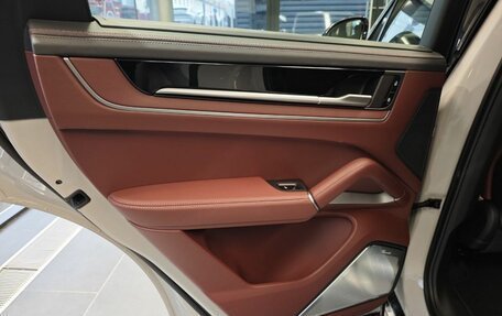 Porsche Cayenne III, 2025 год, 22 690 000 рублей, 25 фотография