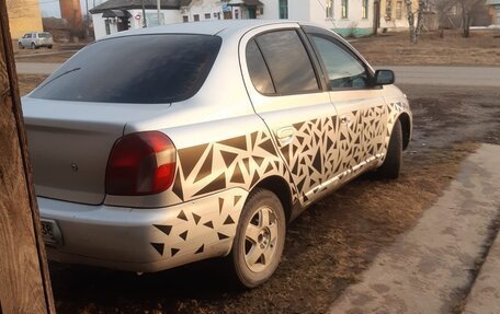 Toyota Platz, 2000 год, 270 000 рублей, 4 фотография