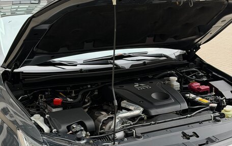 Mitsubishi Pajero Sport III рестайлинг, 2019 год, 3 400 000 рублей, 10 фотография