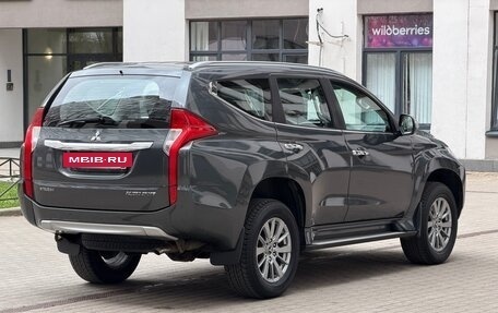 Mitsubishi Pajero Sport III рестайлинг, 2019 год, 3 400 000 рублей, 7 фотография