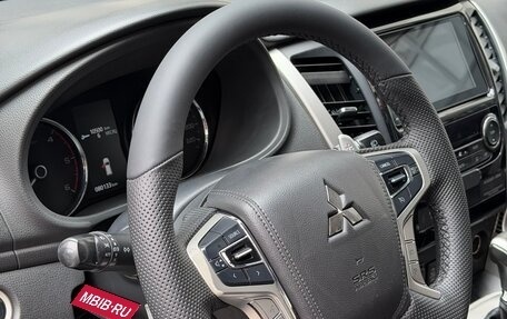 Mitsubishi Pajero Sport III рестайлинг, 2019 год, 3 400 000 рублей, 14 фотография