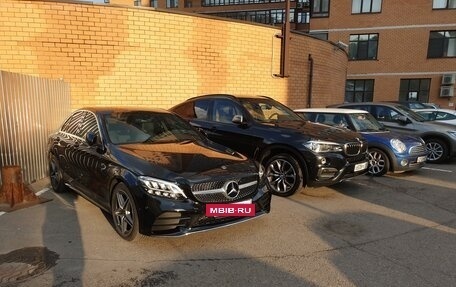Mercedes-Benz C-Класс, 2019 год, 3 100 000 рублей, 4 фотография